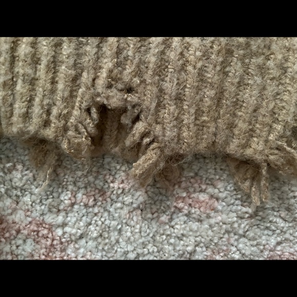 Wishlist Cozy Sweater - Picture 5 of 11